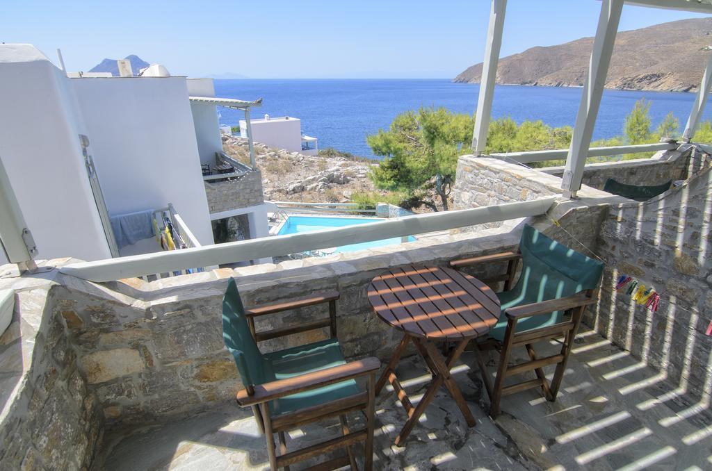 Yperia Hotel